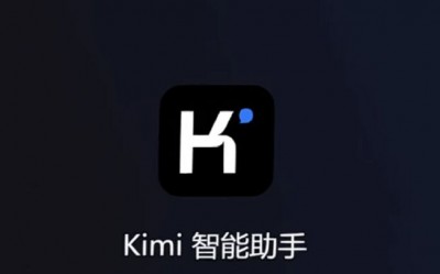 Kimi“颠儿了”以后：国产大模型危机感重重